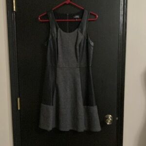Chic Gray Sleeveless Dress